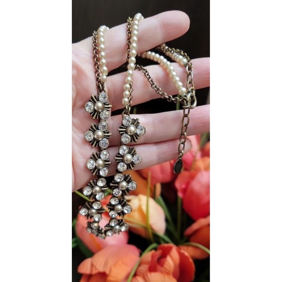 Ann Taylor Loft Rhinestone Collar Necklace Antiqued Champagne & Cream Faux Pearl - Picture 9 of 9